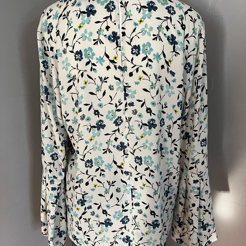 Loft blouse - Picture 2 of 5